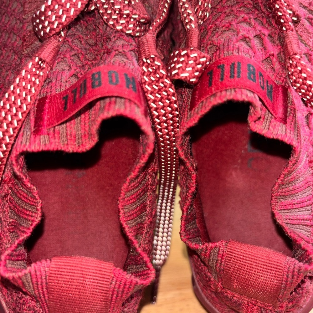NOBULL Diamond Knit Runner in Crimson Red – Sz Women’s 7.5 / Mens’ 6 - Picture 8 of 9
